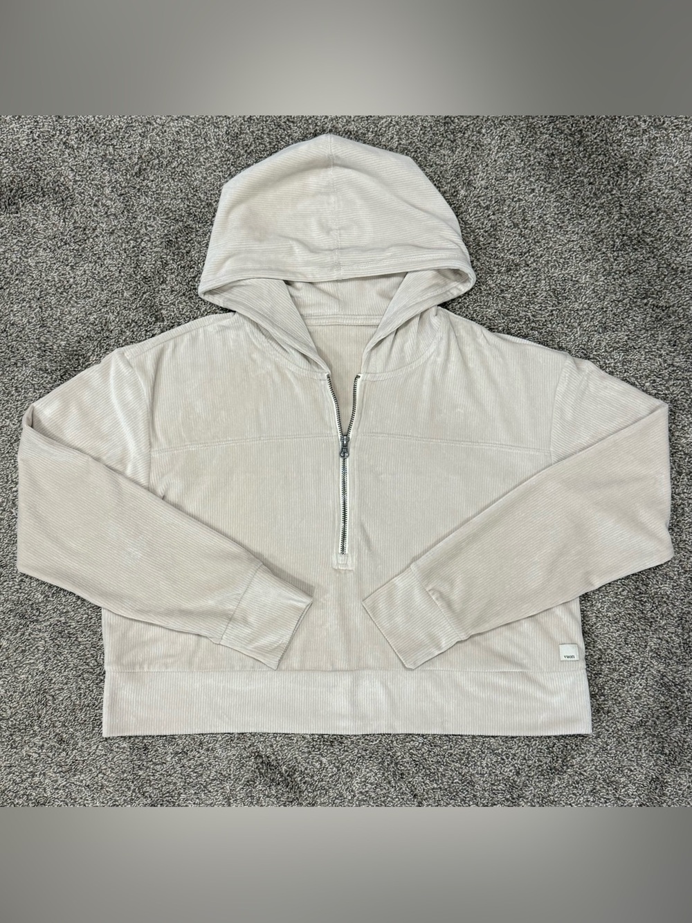 Vuori Women's Haven Half Zip Hoodie L Bone Cream Velour Ribbed⁠